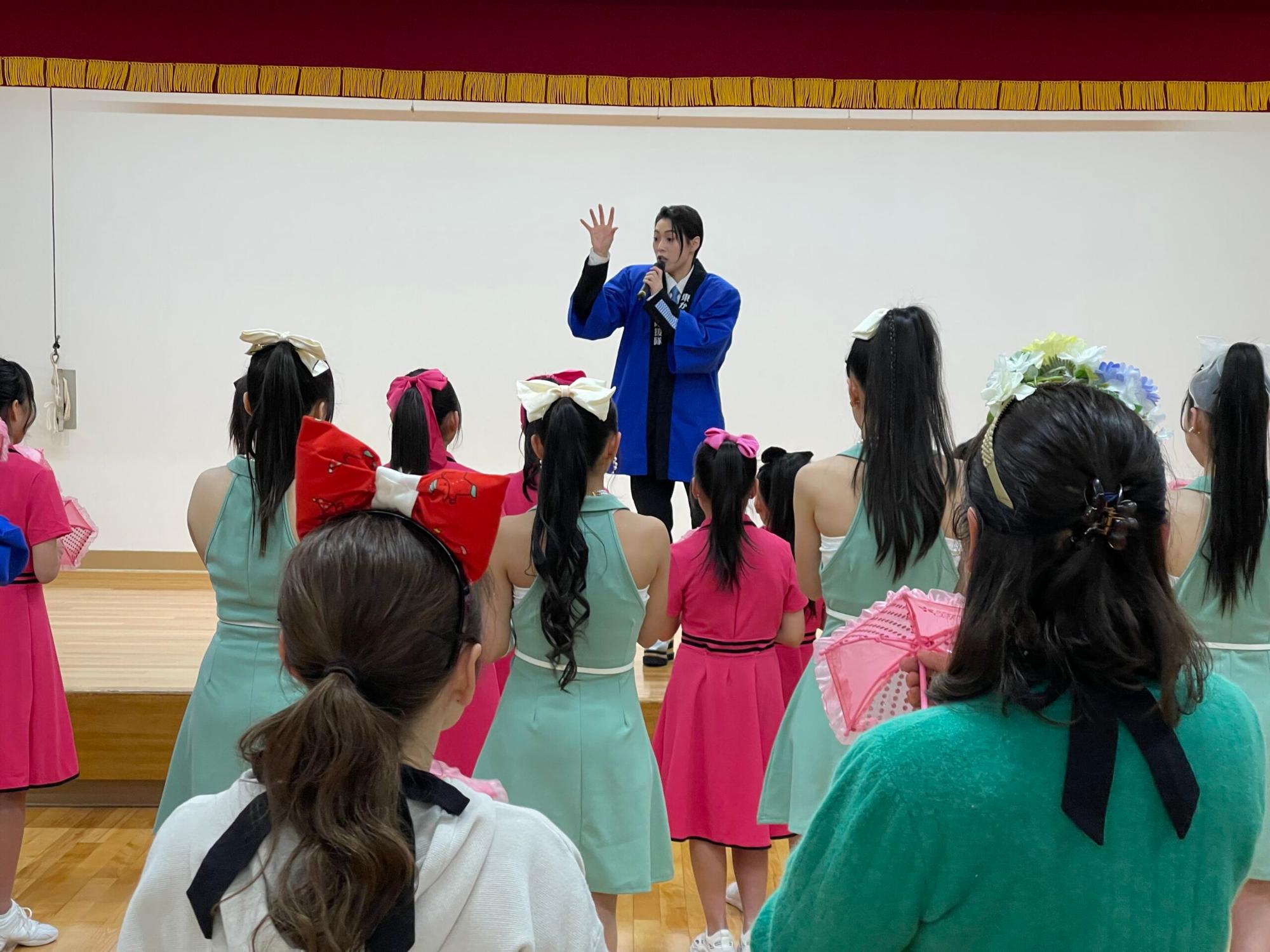 翼和希さんとの交流の様子