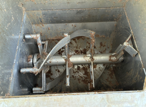 生えさ用ミキサー