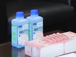 寄贈いただいた消毒液と携帯用アルコールハンドジェルの写真