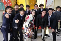 新成人方々の集合写真