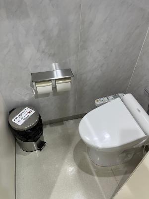 個室トイレ内