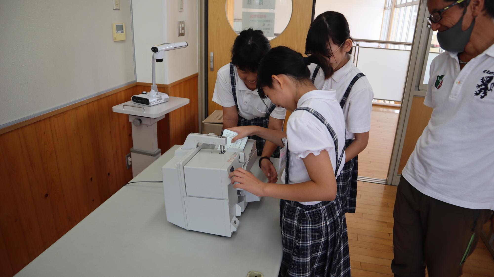 選挙啓発出前授業の様子