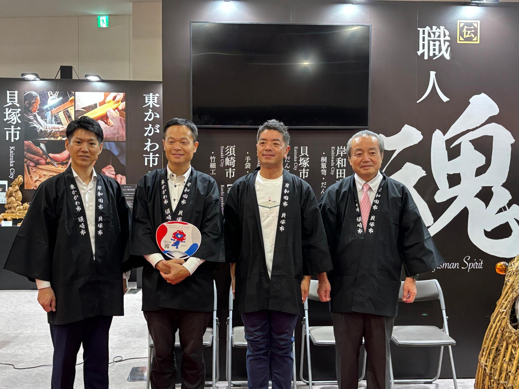大阪関西万博 出展初日の様子