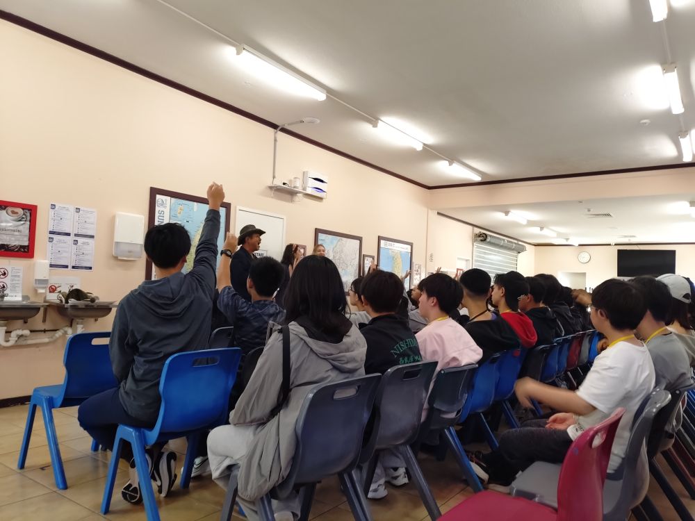 語学学校到着