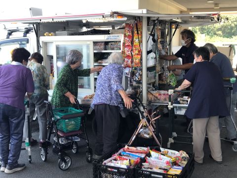 老人ホームでの様子