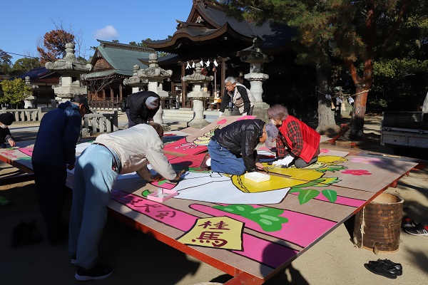 ジャンボ絵馬準備中